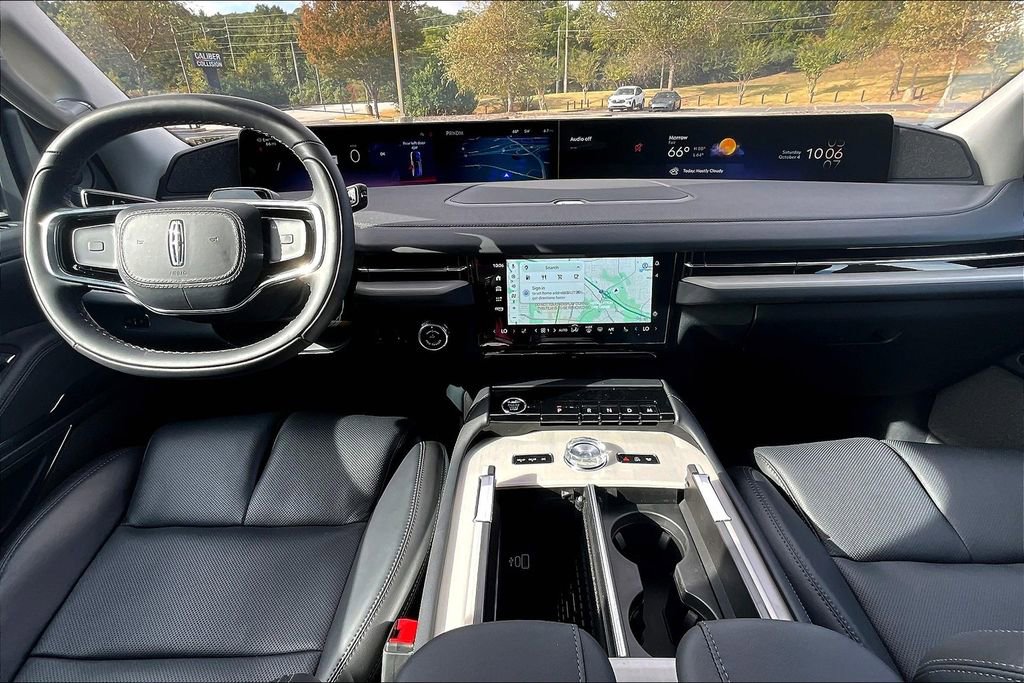 New 2025 Lincoln Navigator Reserve image 5