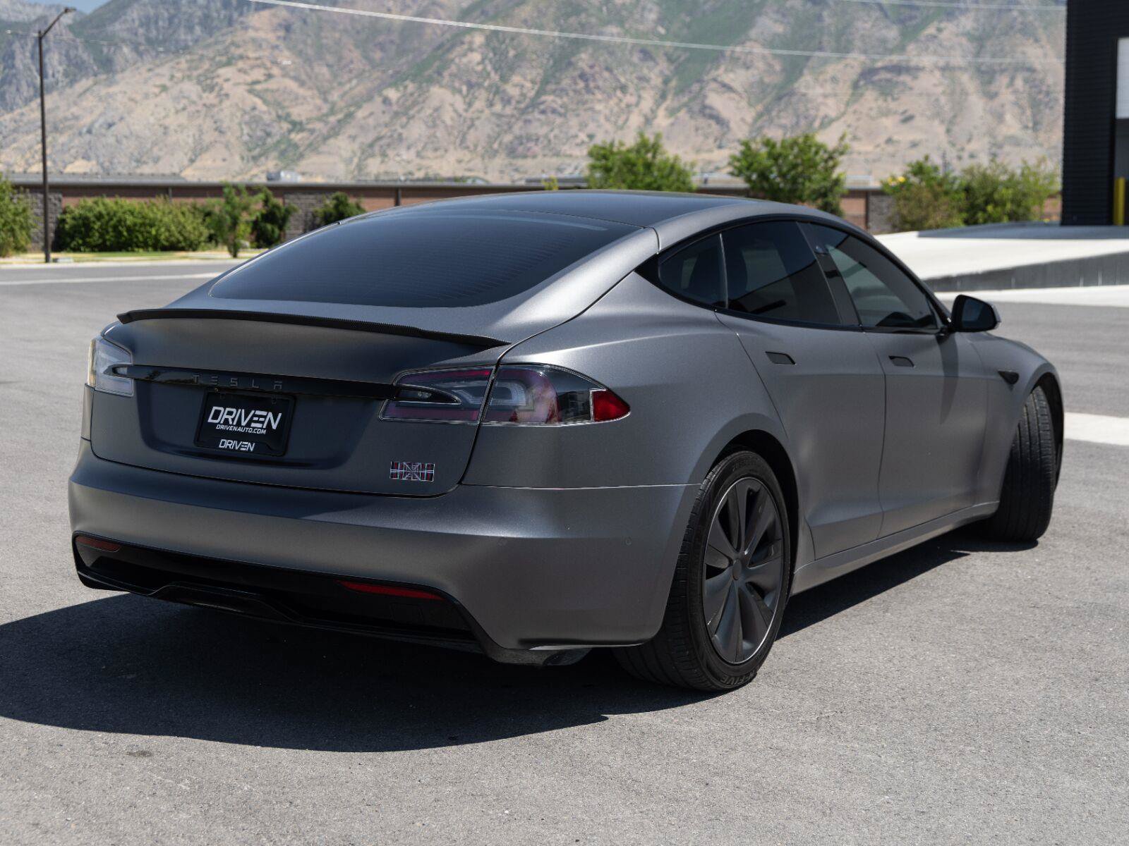 Used 2021 Tesla Model S Plaid AWD/4WD image 5