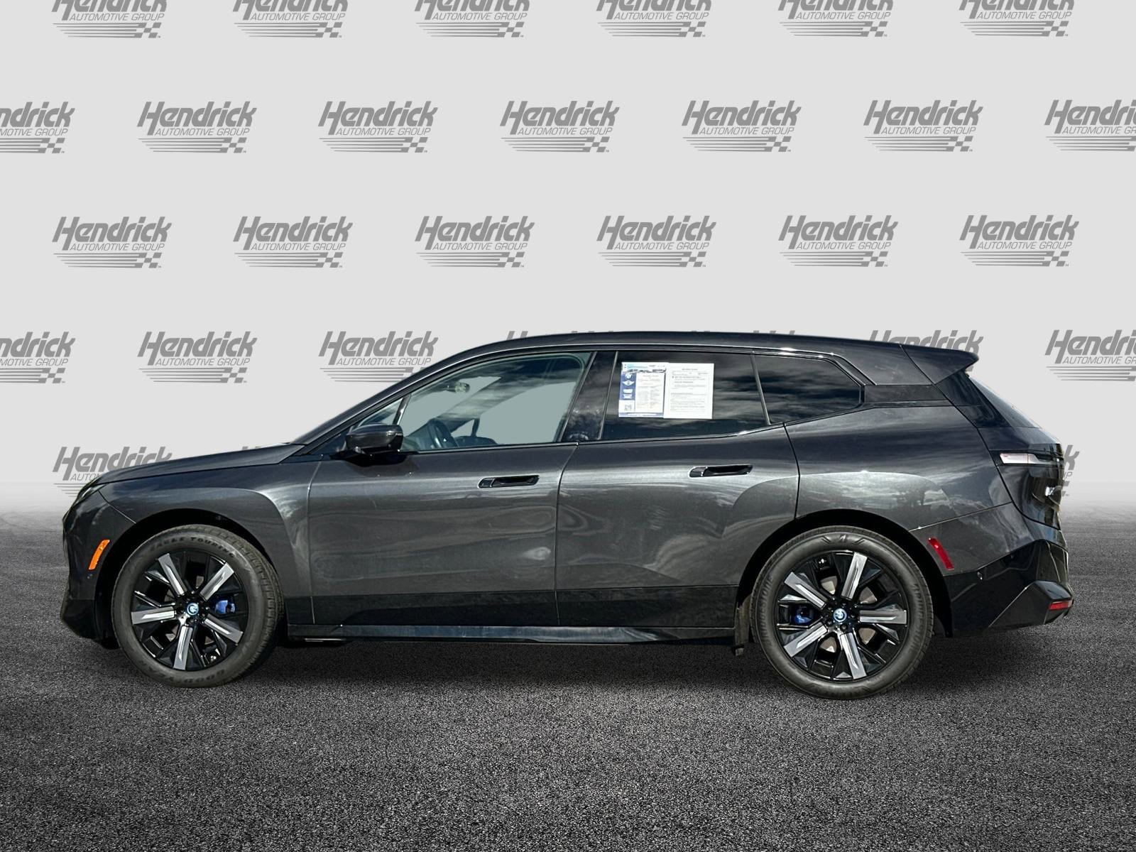 Used 2025 BMW iX xDrive50 w/ Sport Package image 8