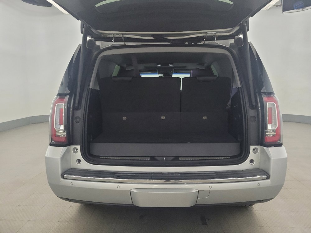 Used 2015 GMC Yukon Denali w/ Touring Package AWD/4WD image 29