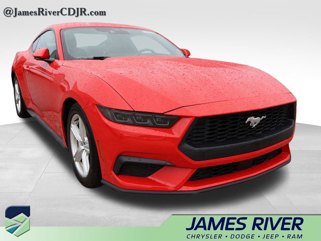 Used 2026 Ford Mustang Premium RWD image 8