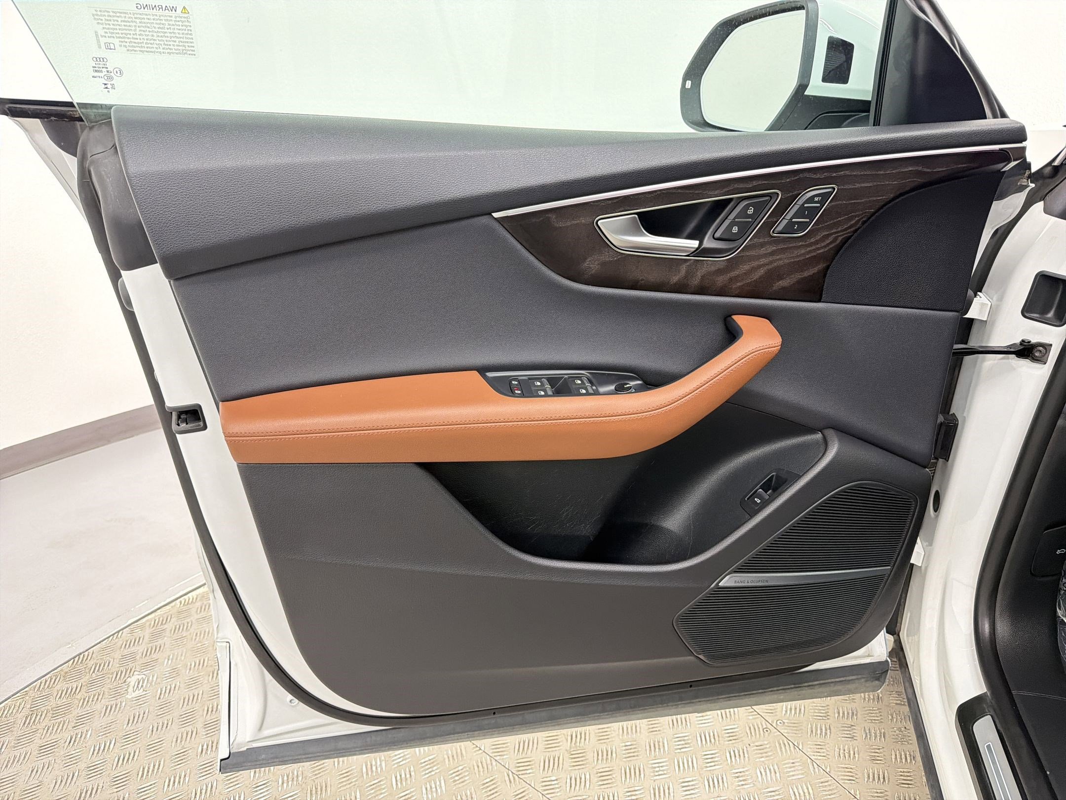 Certified 2023 Audi Q8 Premium Plus w/ Premium Plus Package image 20