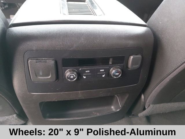 Used 2017 Chevrolet Suburban Premier image 26