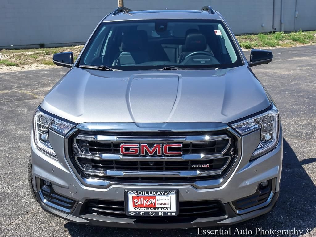 Used 2024 GMC Terrain AT4 w/ Infotainment Package II AWD/4WD image 6