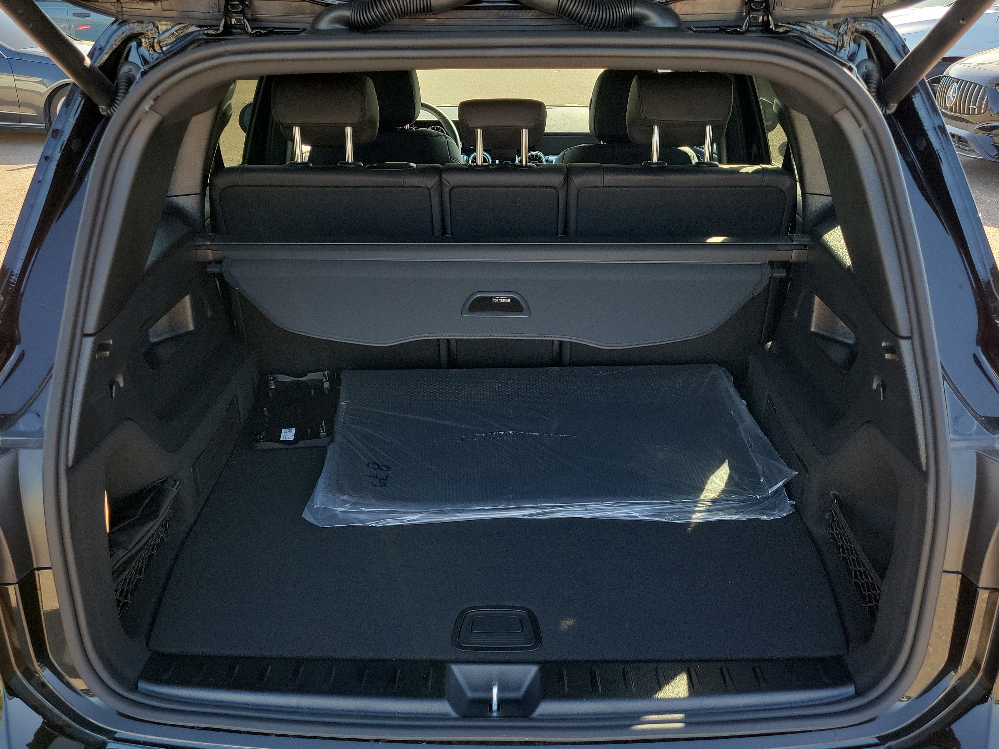 Certified 2026 Mercedes-Benz GLB 250 GLB 250 image 8