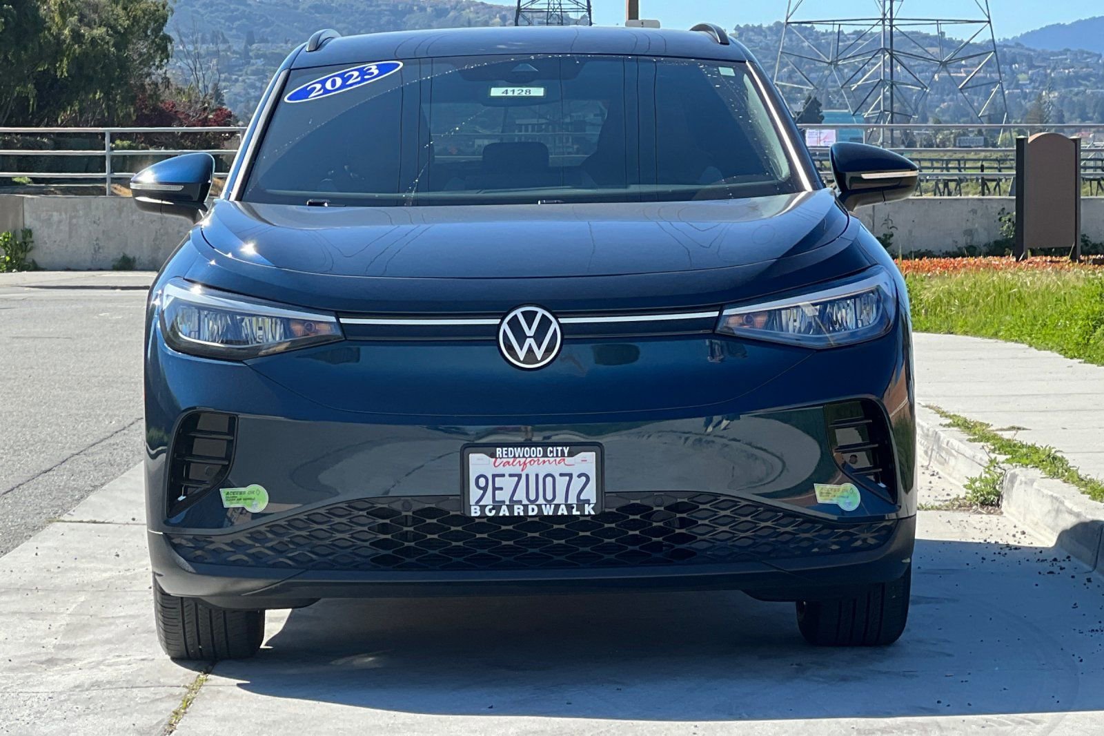 Used 2023 Volkswagen ID.4 Pro image 9