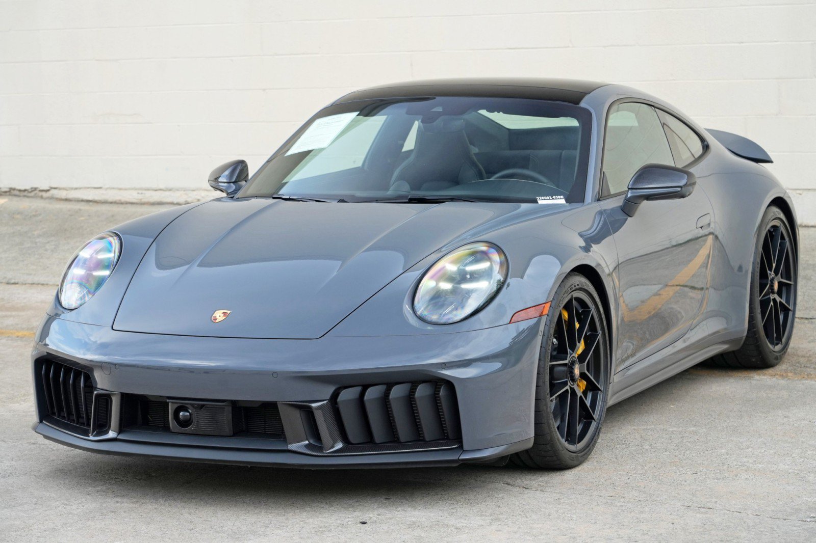 Used 2025 Porsche 911 Carrera 4 GTS AWD/4WD image 47
