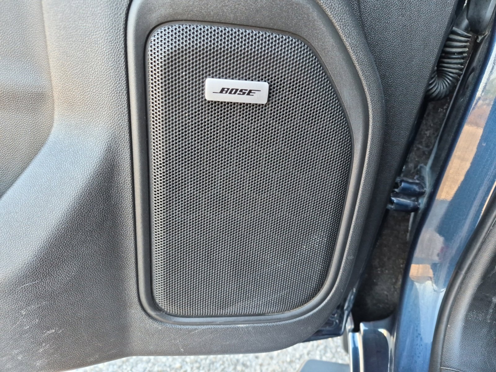 Used 2019 GMC Sierra 1500 SLT image 27