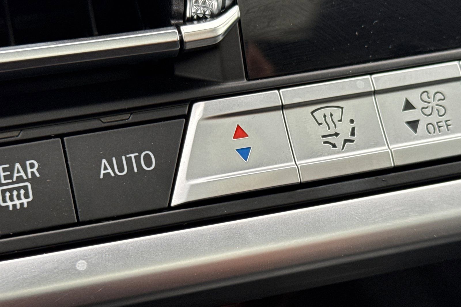 Used 2022 BMW X3 M40i w/ Premium Package AWD/4WD image 28