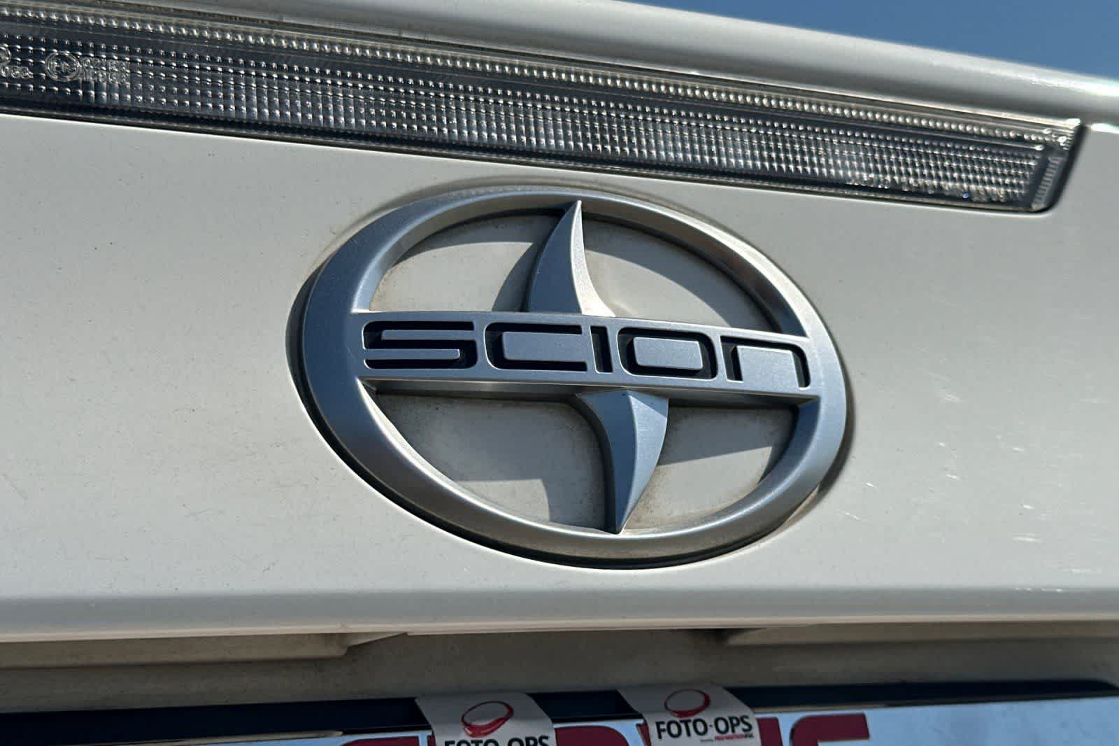 Used 2012 Scion tC FWD image 13