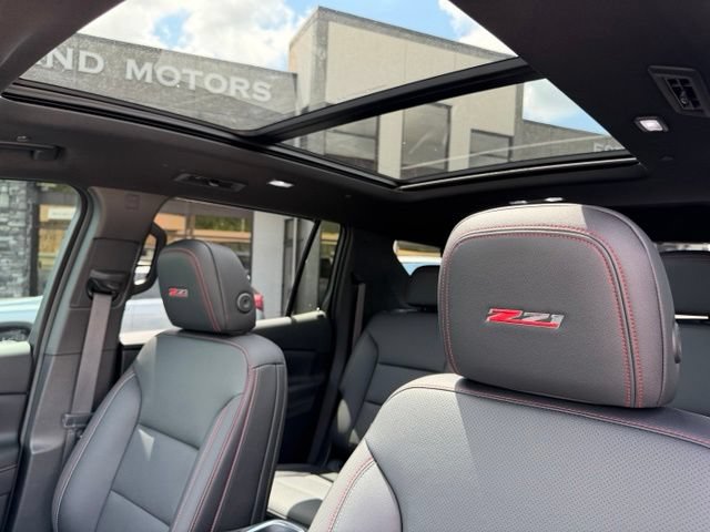 Used 2026 Chevrolet Traverse Z71 w/ Enhanced Driving Package AWD/4WD image 10