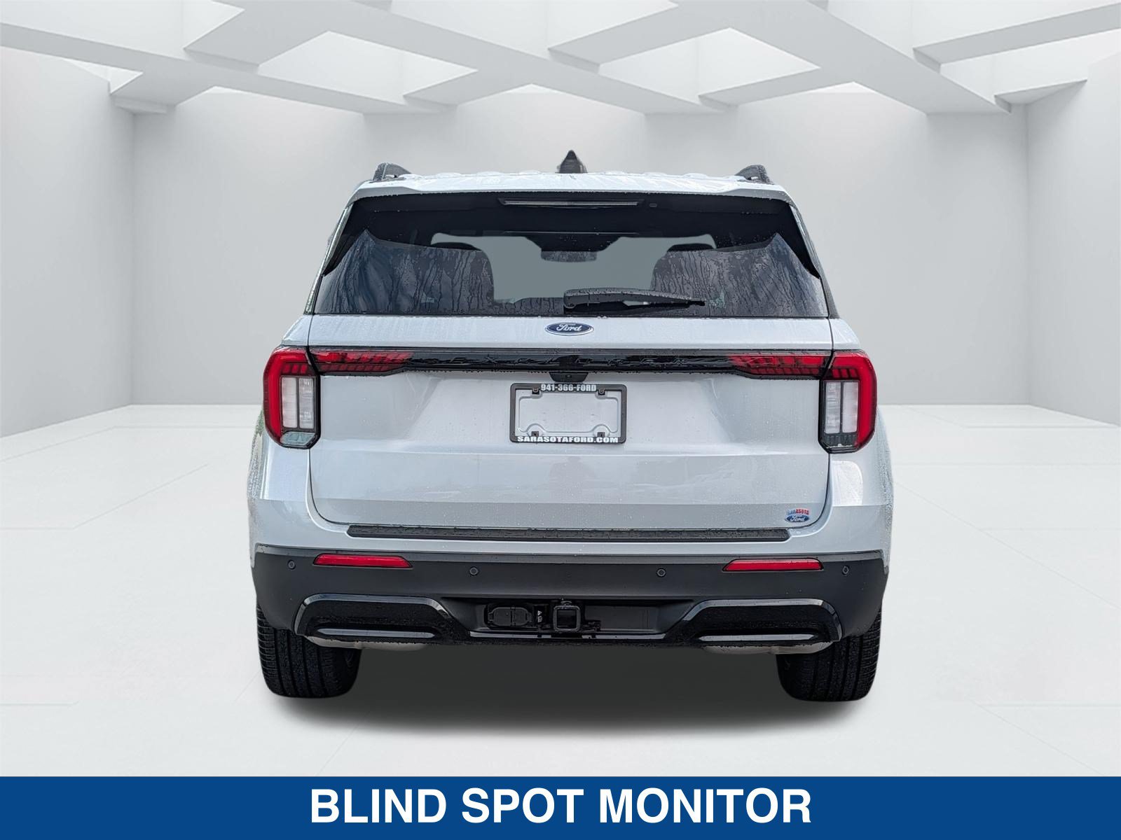 New 2026 Ford Explorer ST-Line w/ ST-Line Street Pack RWD image 7