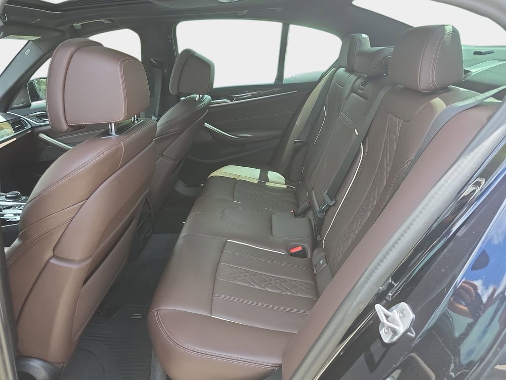 Certified 2023 BMW 540i xDrive w/ Executive Package AWD/4WD image 27