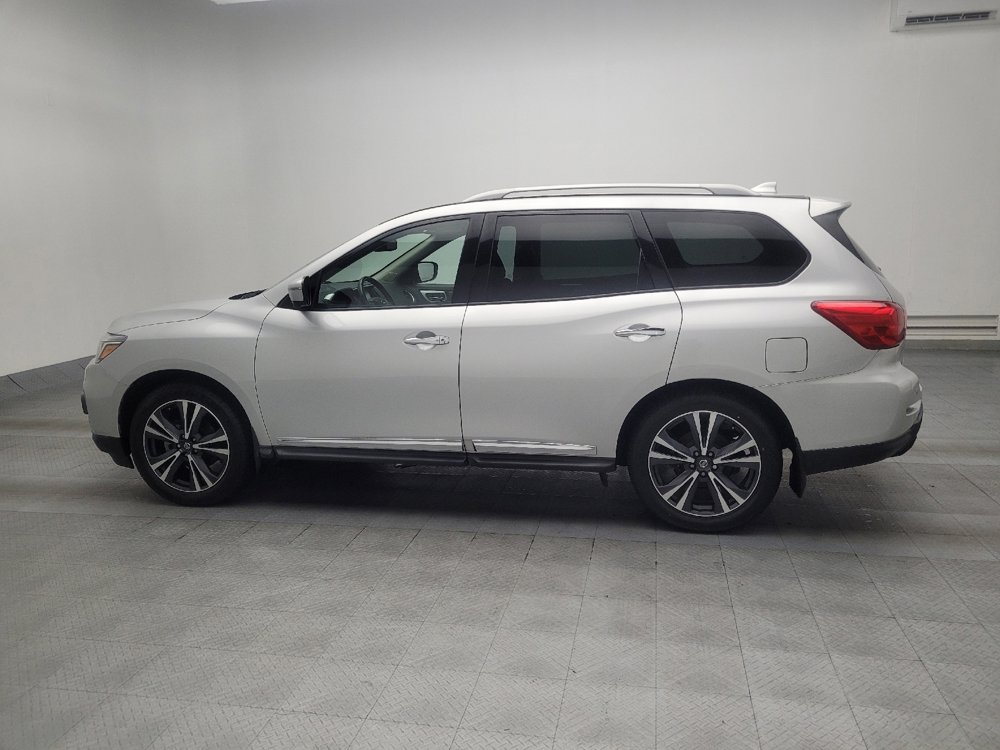Used 2019 Nissan Pathfinder Platinum image 3