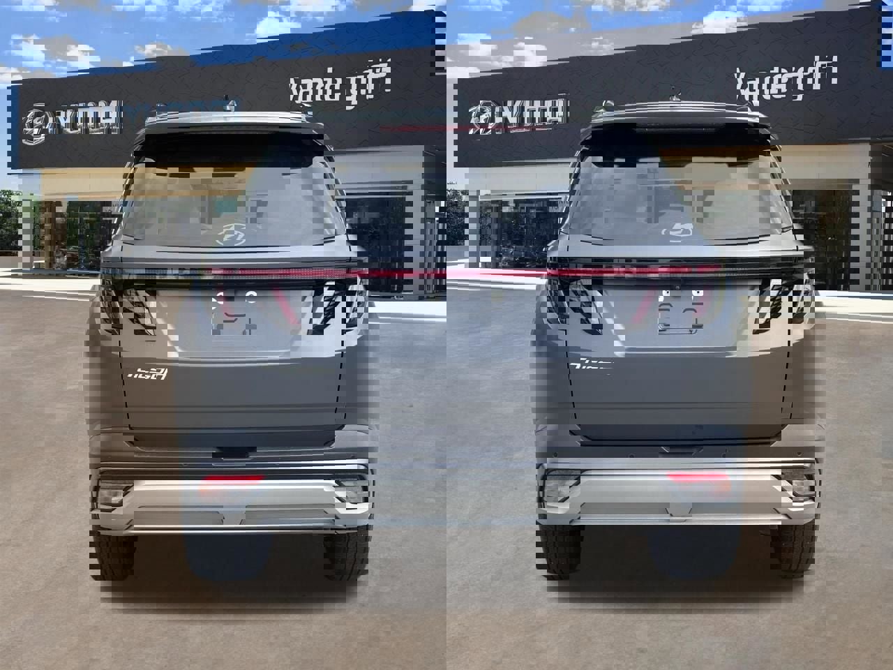 Used 2025 Hyundai Tucson Limited image 9