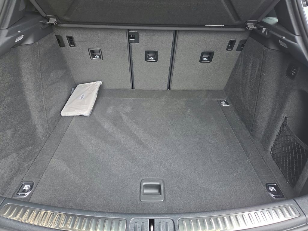 Certified 2026 Porsche Macan GTS image 30