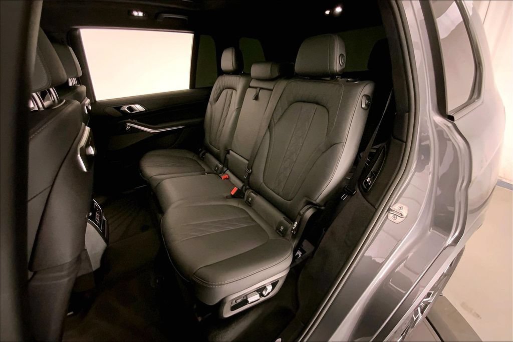 Certified 2024 BMW X7 M60i w/ Executive Package AWD/4WD image 14