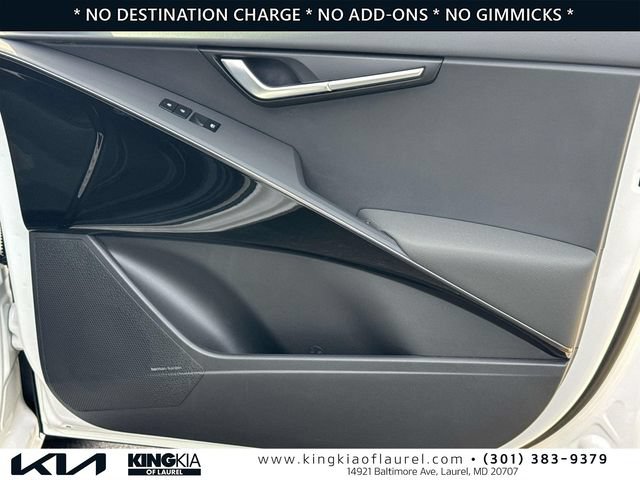 Used 2025 Kia Niro FWD image 22