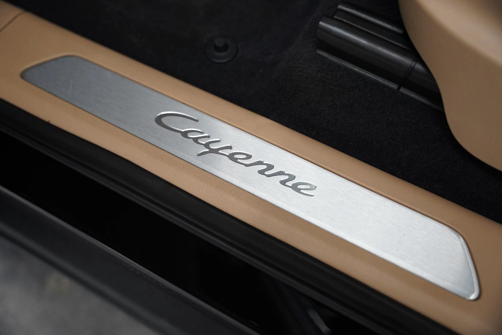 Used 2019 Porsche Cayenne AWD/4WD image 44