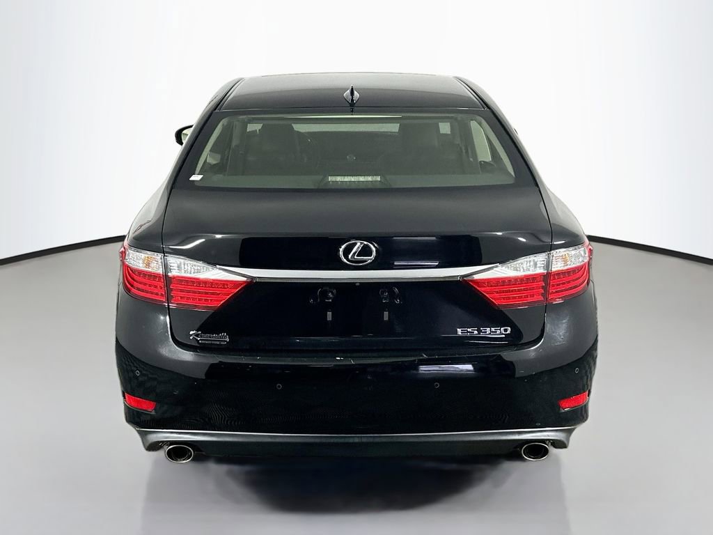 Used 2015 Lexus ES 350 w/ Luxury Package image 6