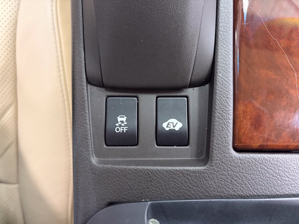 Used 2013 Lexus RX 450h AWD w/ Navigation Pkg image 22