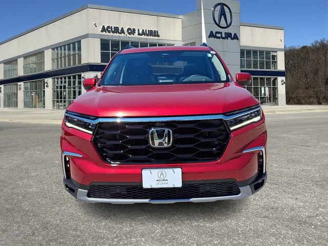 Used 2025 Honda Pilot Elite image 2