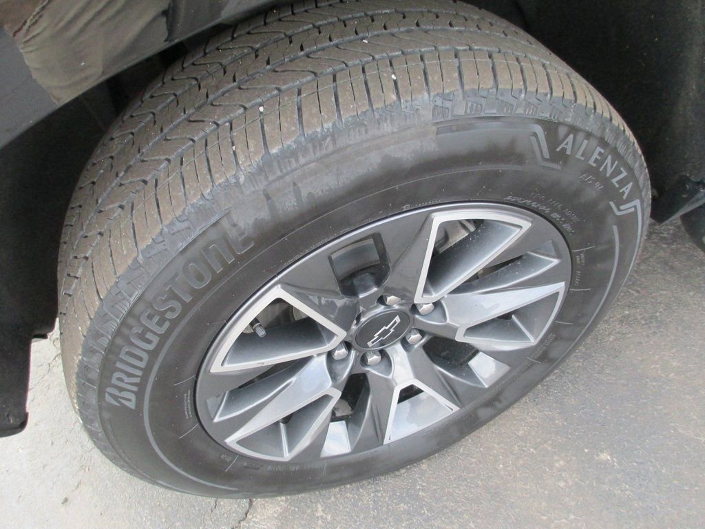 Used 2022 Chevrolet Tahoe Z71 w/ Luxury Package image 12