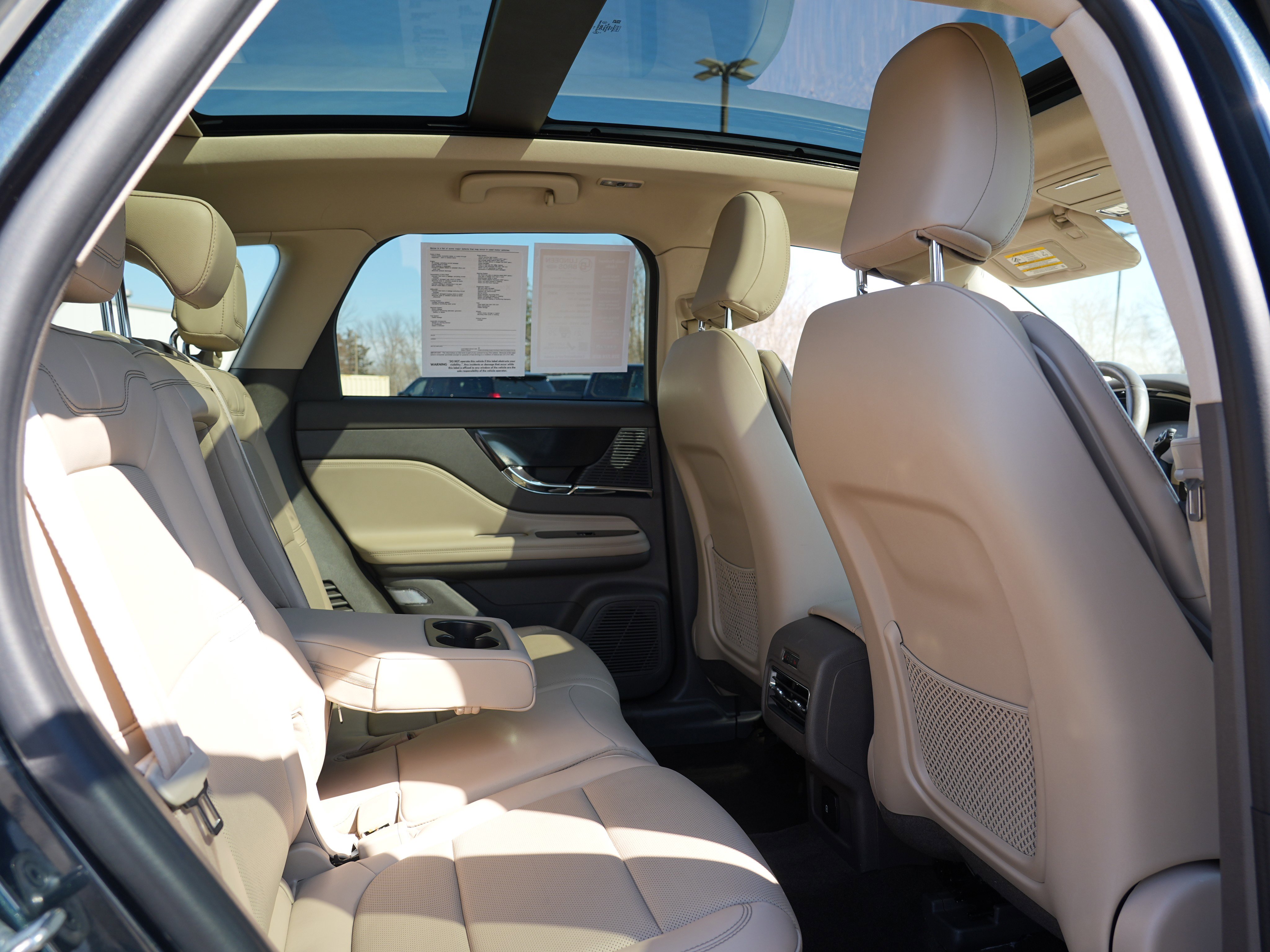 Used 2022 Lincoln Corsair Reserve w/ Elements Package image 33