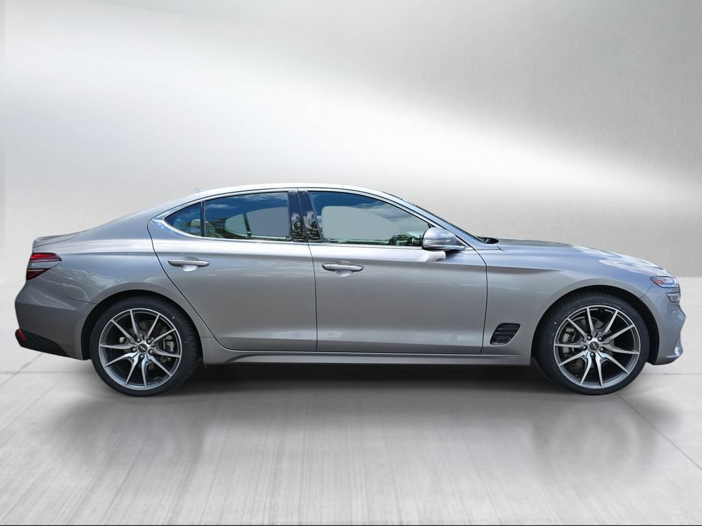 Used 2023 Genesis G70 2.0T AWD/4WD image 2