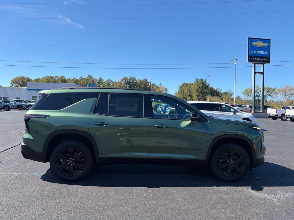 New 2027 Chevrolet Traverse LT w/ Midnight/Sport Edition AWD/4WD image 9
