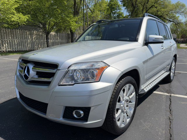 Used 2012 Mercedes-Benz GLK 350 4MATIC image 3