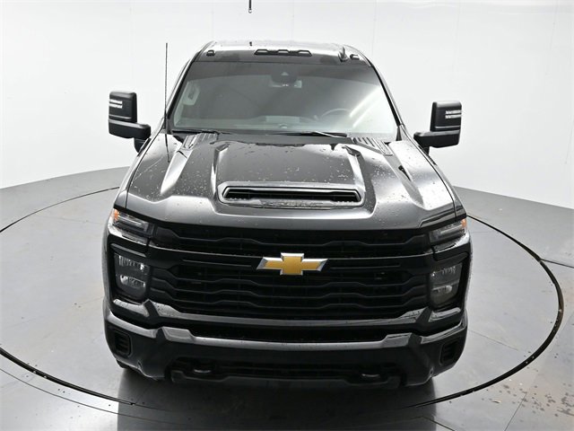 Used 2024 Chevrolet Silverado 2500 Custom w/ Custom Value Package image 18