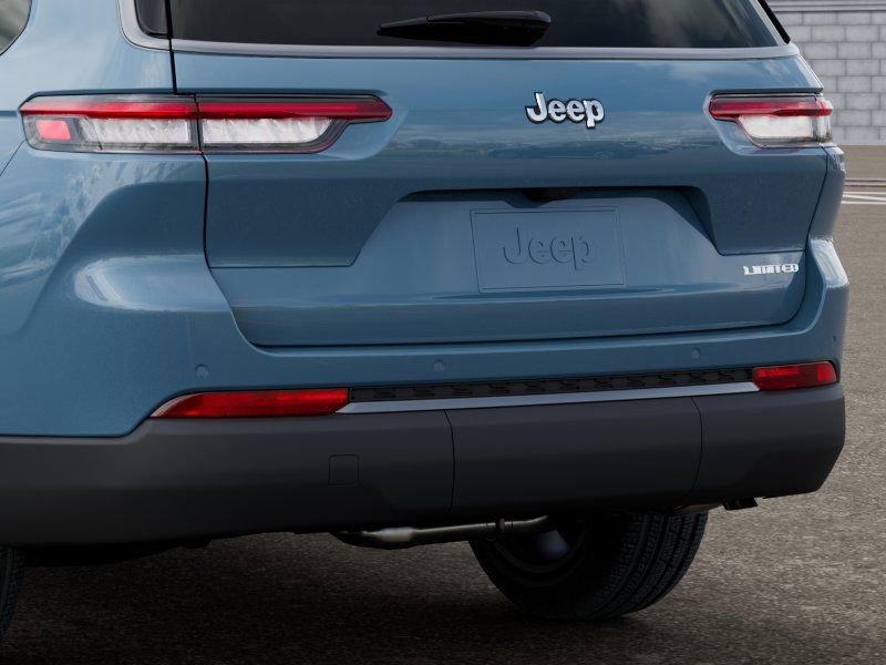 New 2026 Jeep Grand Cherokee L Limited RWD image 13