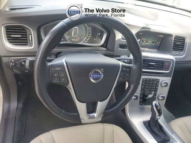Used 2018 Volvo S60 T5 Inscription FWD image 18