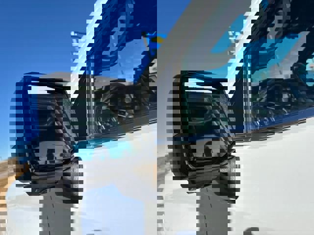 Certified 2020 Chevrolet Silverado 1500 LTZ w/ LTZ Premium Package AWD/4WD image 30