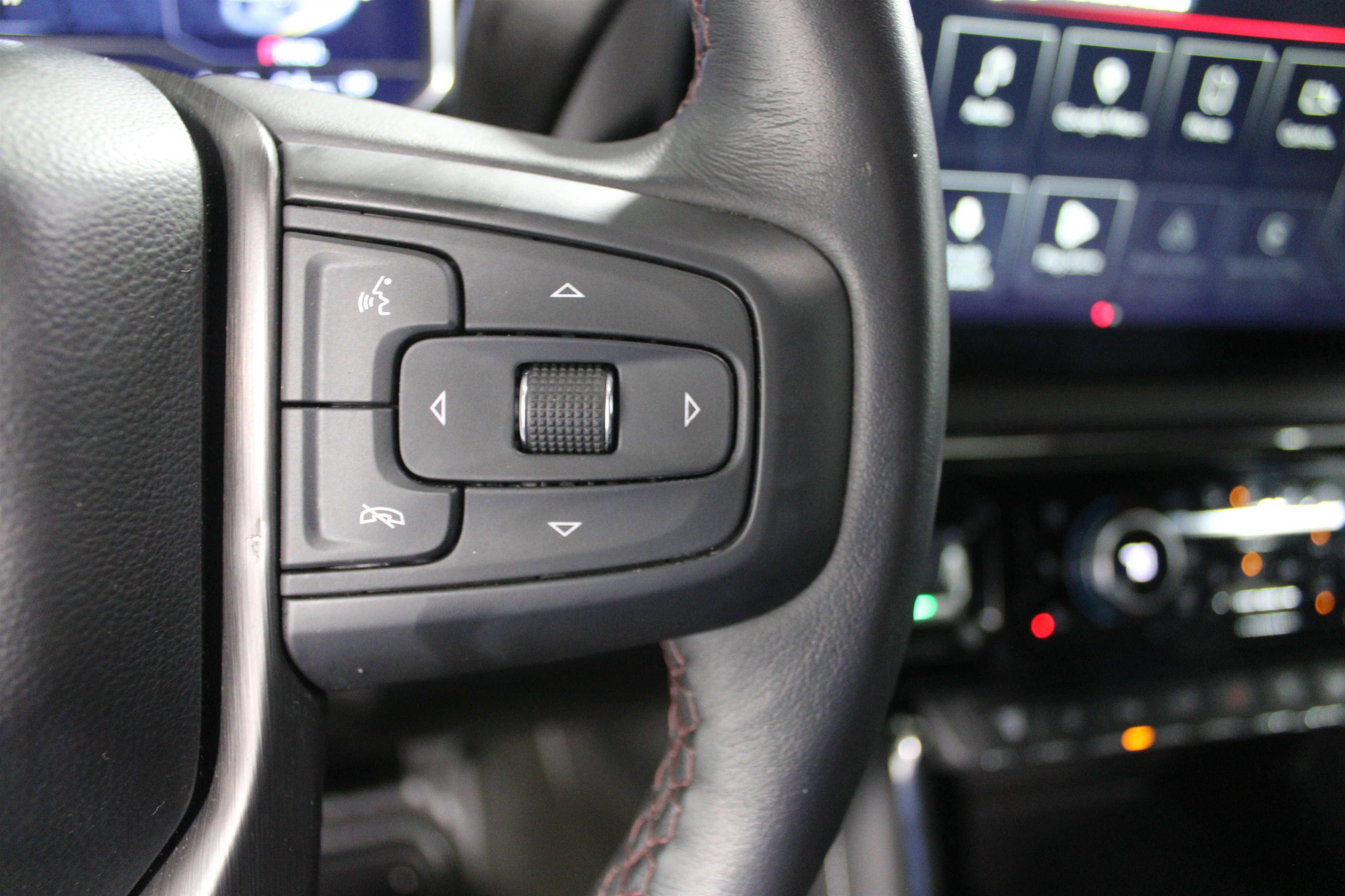 Used 2024 GMC Sierra 2500 AT4X AWD/4WD image 11