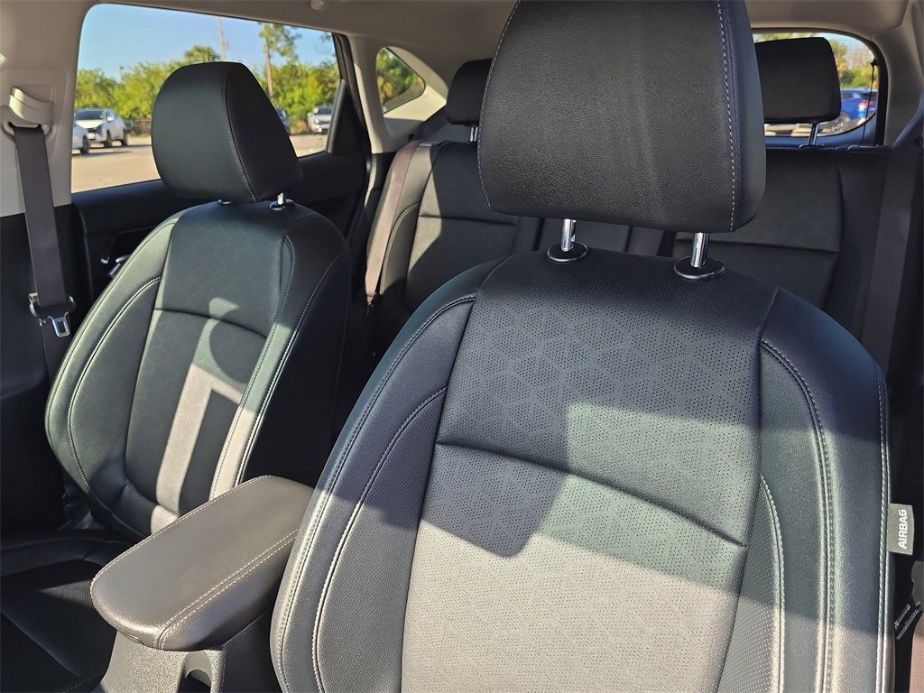 Certified 2025 Kia Seltos EX w/ EX Sunroof Package image 24