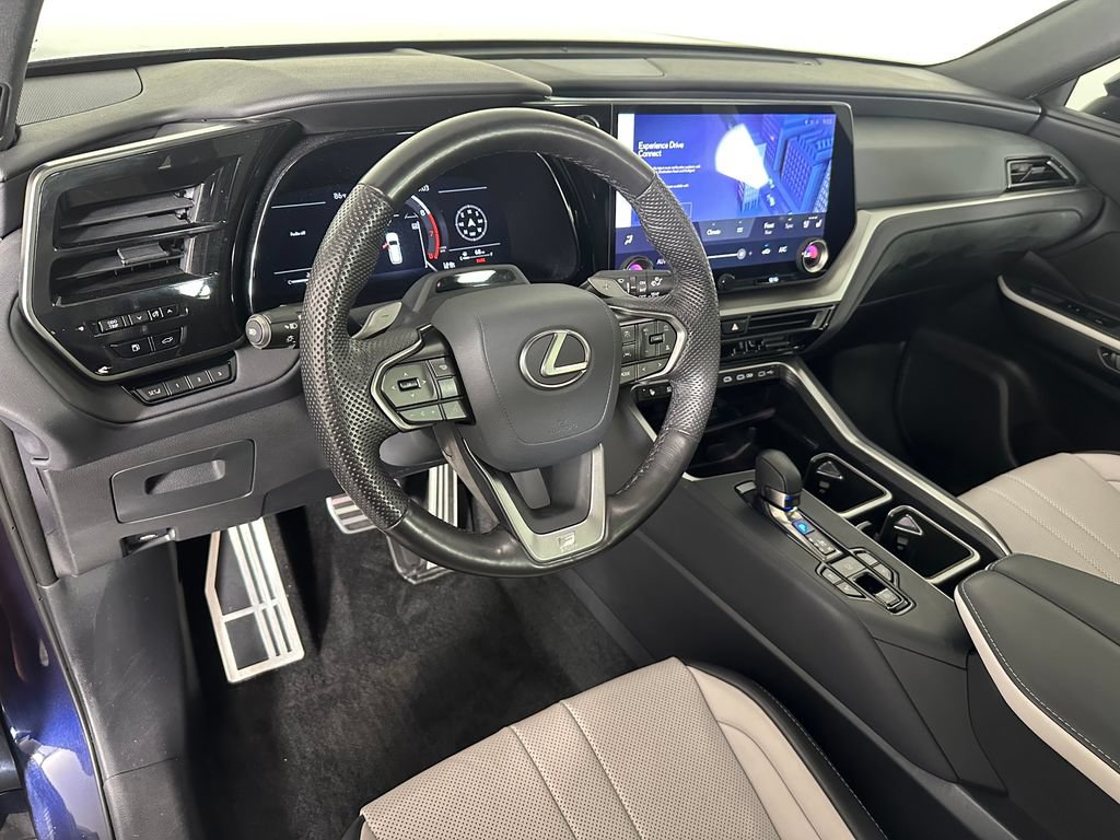 Used 2025 Lexus TX 350 AWD w/ Technology Package image 11