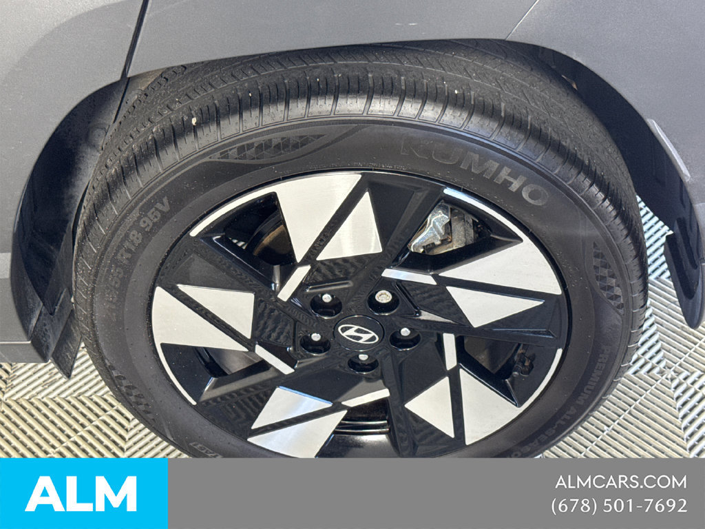 Used 2025 Hyundai Kona SEL FWD image 21