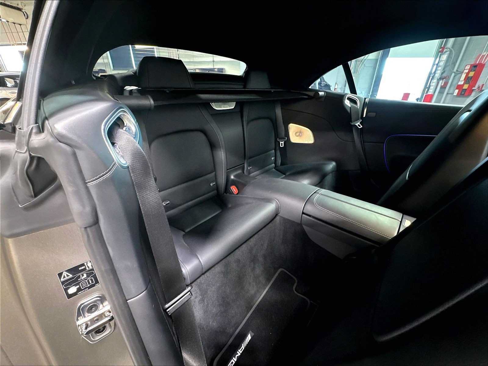 Used 2023 Mercedes-Benz SL 63 AMG 4MATIC image 29
