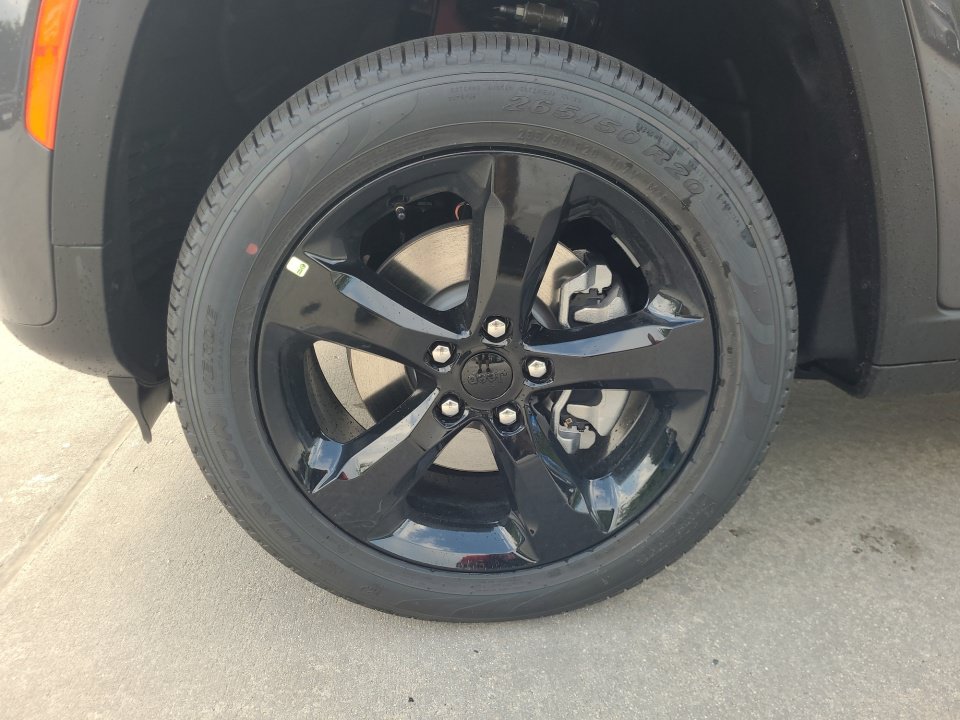 New 2026 Jeep Grand Cherokee L Limited AWD/4WD image 27