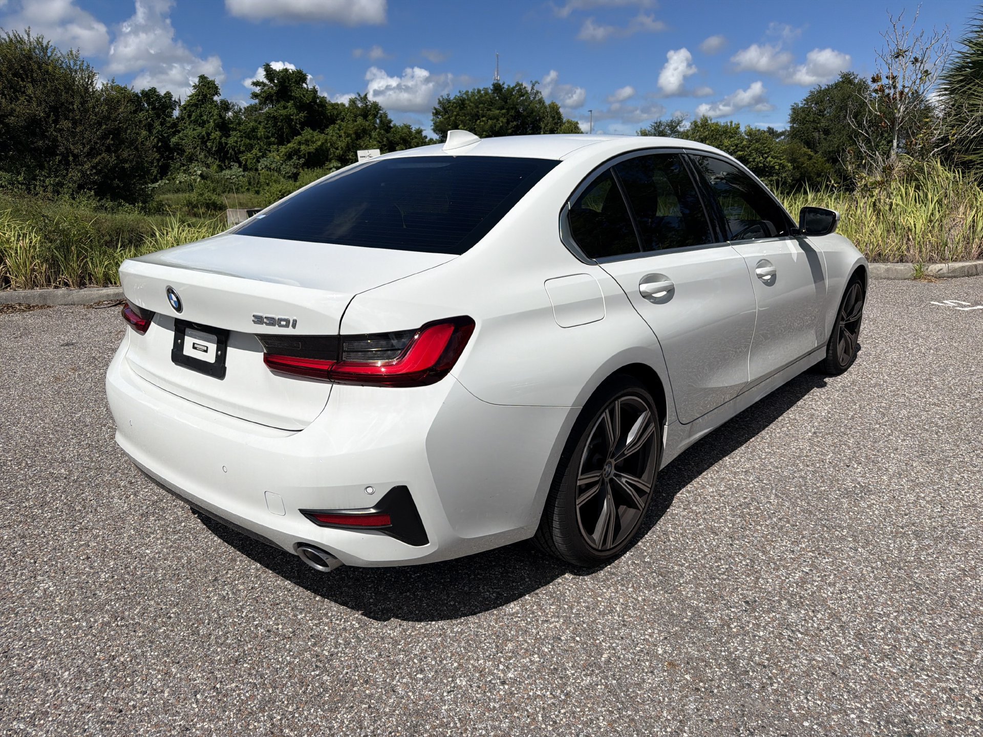 Used 2022 BMW 330i Sedan w/ Driving Assistance Package RWD image 4