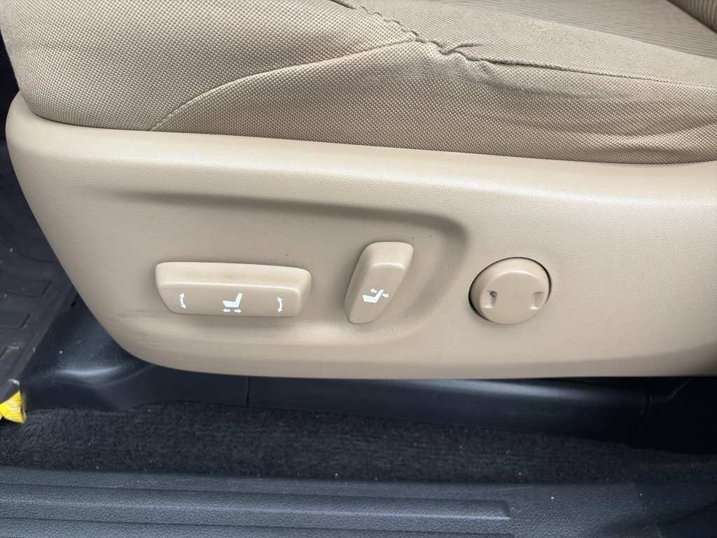 Used 2016 Toyota 4Runner SR5 image 12