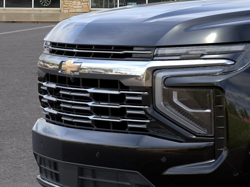 New 2026 Chevrolet Suburban Premier w/ Sun And Tow Package AWD/4WD image 13