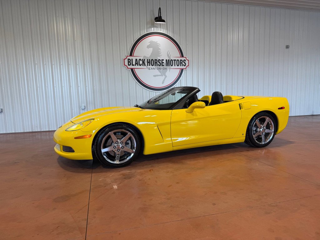 Used 2007 Chevrolet Corvette Convertible w/ Preferred Equipment Group image 3