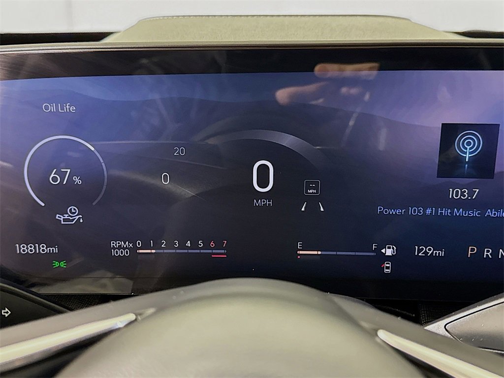 Certified 2025 Buick Enclave Preferred image 10