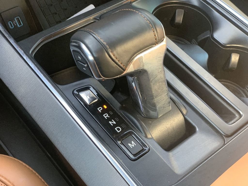 Used 2023 Ford F150 Platinum image 13