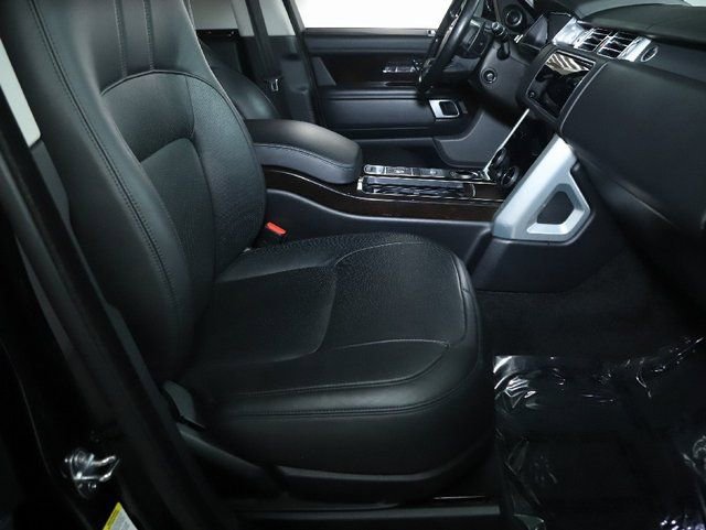 Used 2020 Land Rover Range Rover HSE image 35