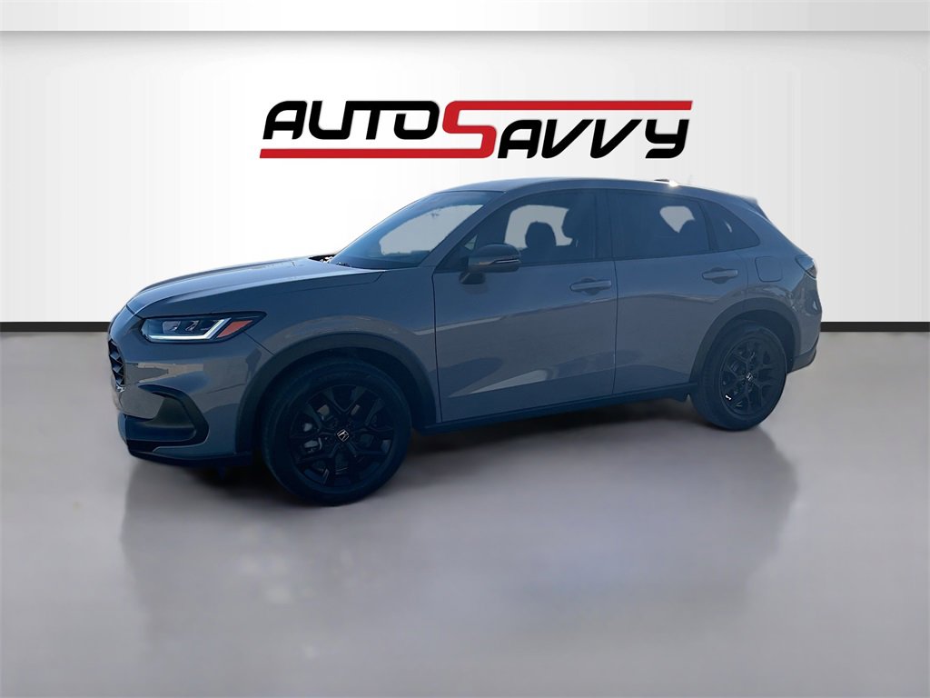 Used 2025 Honda HR-V Sport image 3