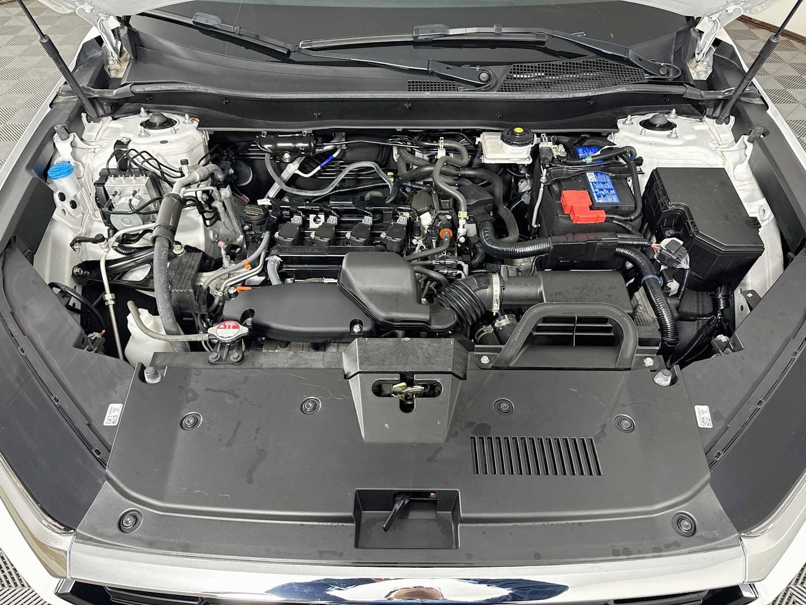 Certified 2025 Honda CR-V EX image 28